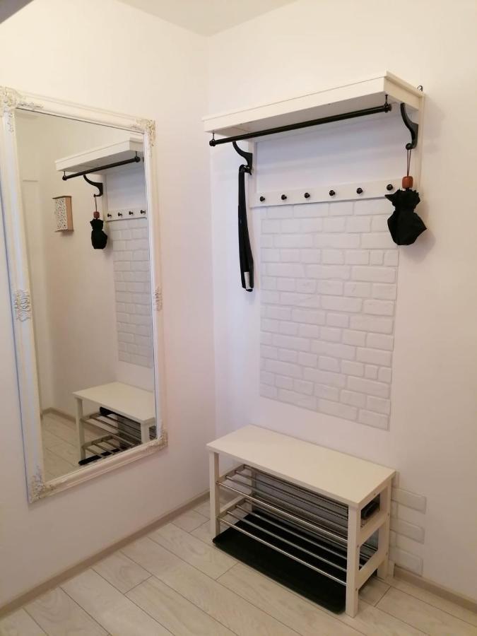 Patricia Apartment ซินายา ภายนอก รูปภาพ
